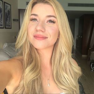 Meet your Posher, Aleksandra